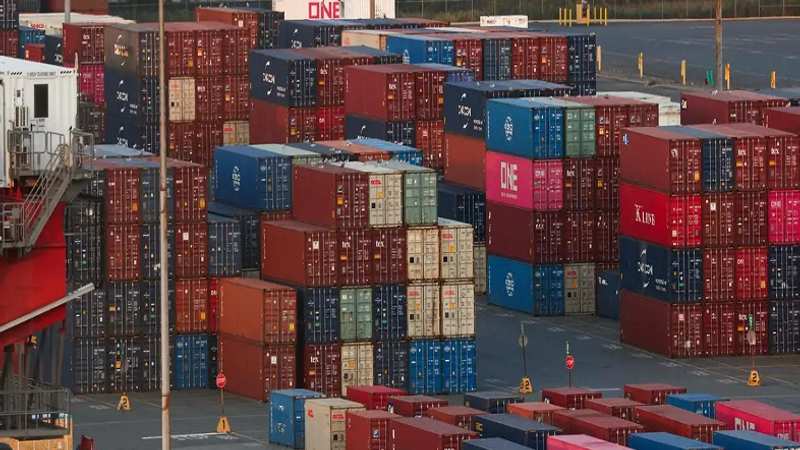 US Customs Service to Stop Collecting Trump Tariffs from February 24