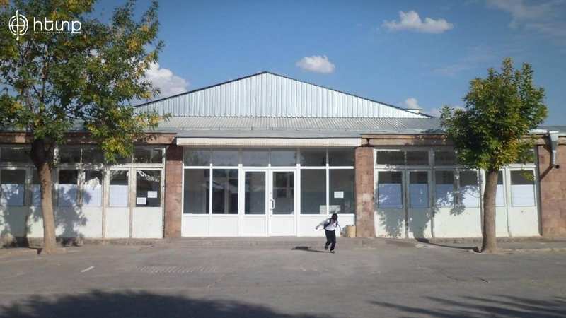 Դպրոցի փոխարեն՝ դատական վեճեր. ինչո՞ւ է ձգձգվում Պռոշյանի և Զովունիի կրթօջախների շինարարությունը