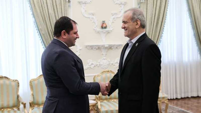 Իրանի նախագահին եմ փոխանցել ՀՀ վարչապետ Նիկոլ Փաշինյանի ջերմ ողջույնը. Պապիկյան